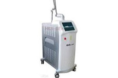 Q Switched Nd Yag Laser